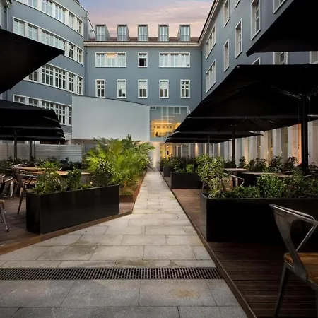 8 Building Apartament