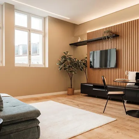 8 Building Apartmán *