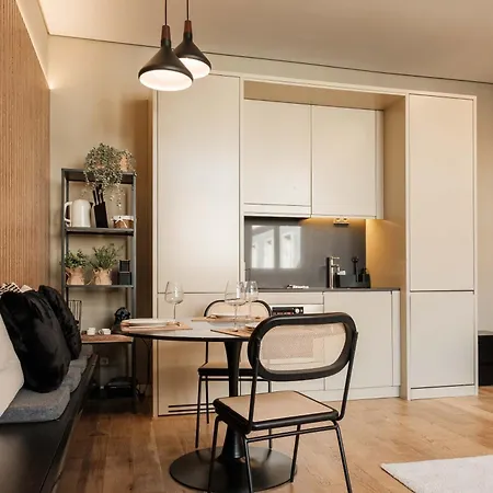 Апартаменти 8 Building Лісабон