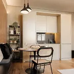 8 Building Apartmán